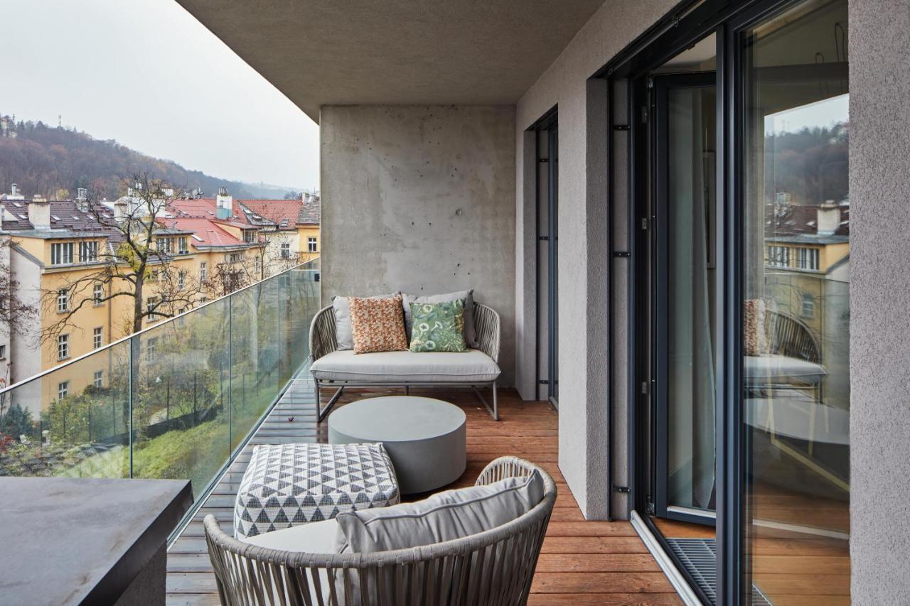 Prague Days - Designer Apts - Garage - Terrace - Easy City Access Exterior photo