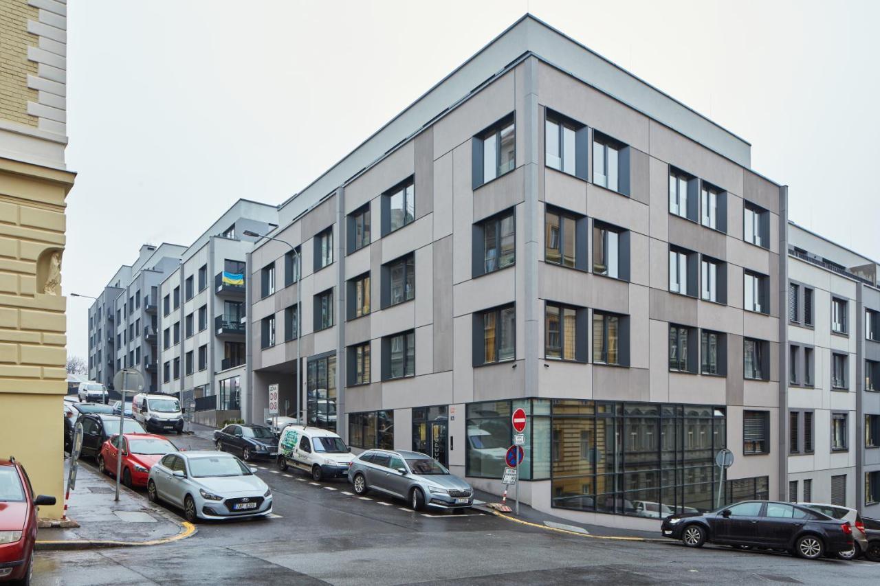 Prague Days - Designer Apts - Garage - Terrace - Easy City Access Exterior photo